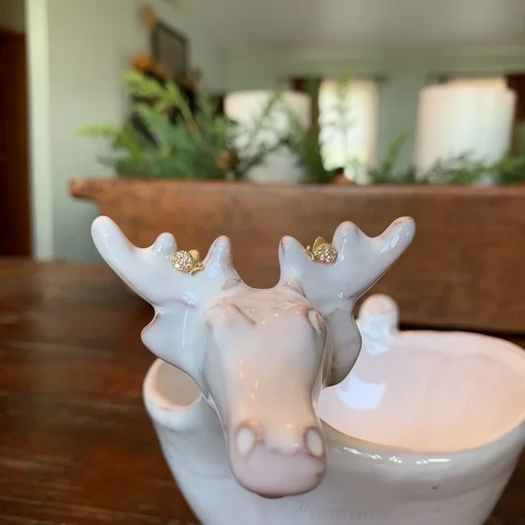 14KYG Butterflies In Flight CZ Stud Earrings - Picture 5 of 9